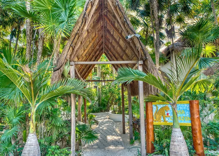 Hotel Corazon Bungalows,